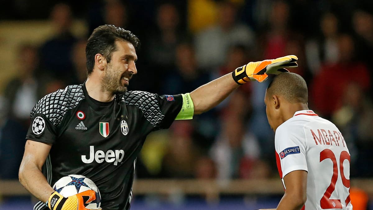 Gianluigi Buffon Kylian Mbappé