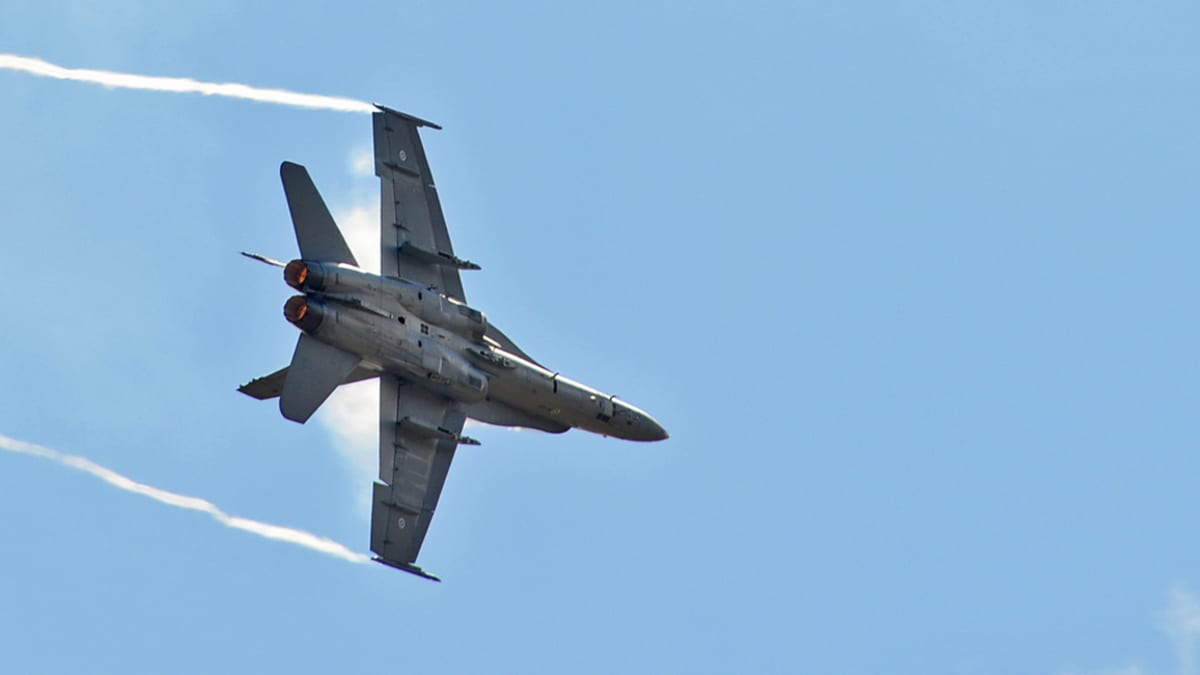 Lapin Lennosto saa kesän mittaan kymmenkunta Hornet-hävittäjää lisää