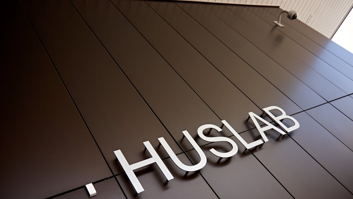 Hussin laboratorio