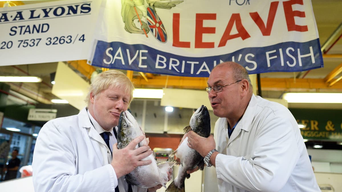 Boris Johnson Billingsgate Marketissa vuonna 2016.