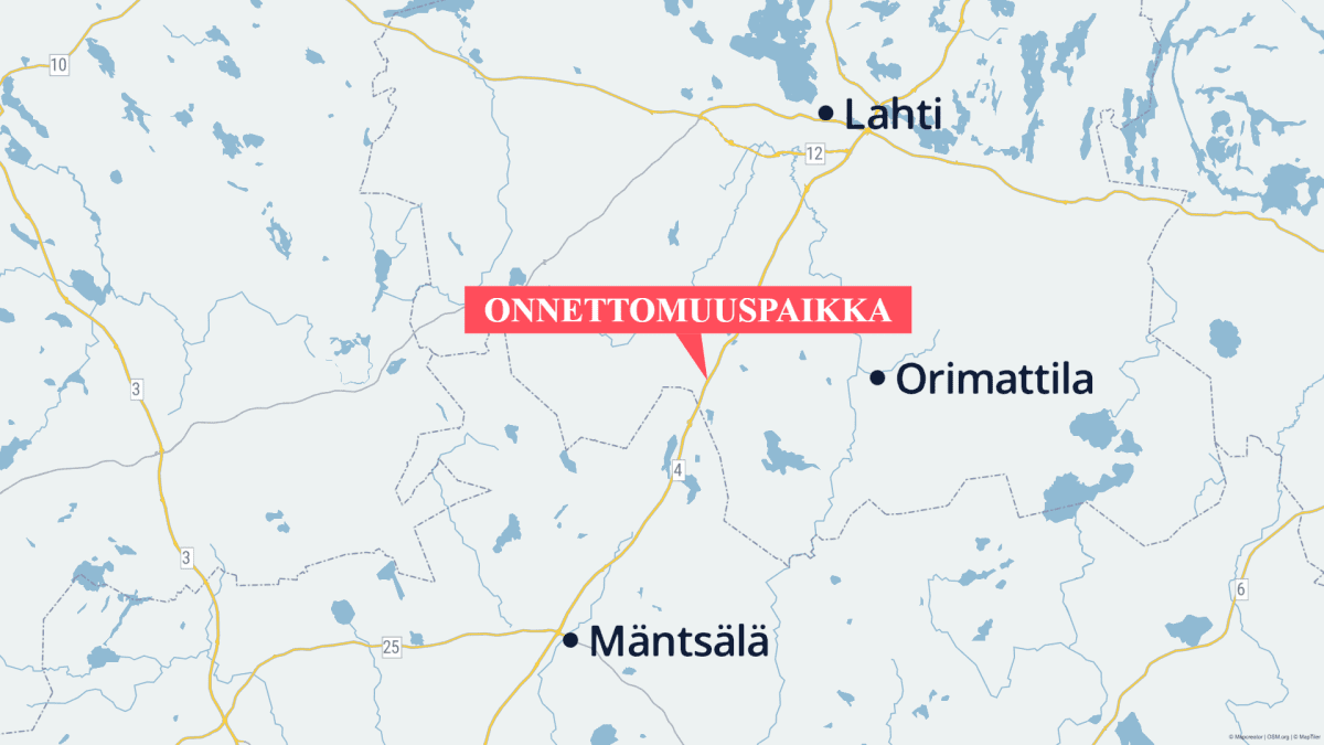 Karttakuva, jossa näkyvät Orimattila, Mäntsälä, Lahti ja Nelostie sekä onnettomuuspaikka Hennan aseman kohdalla.