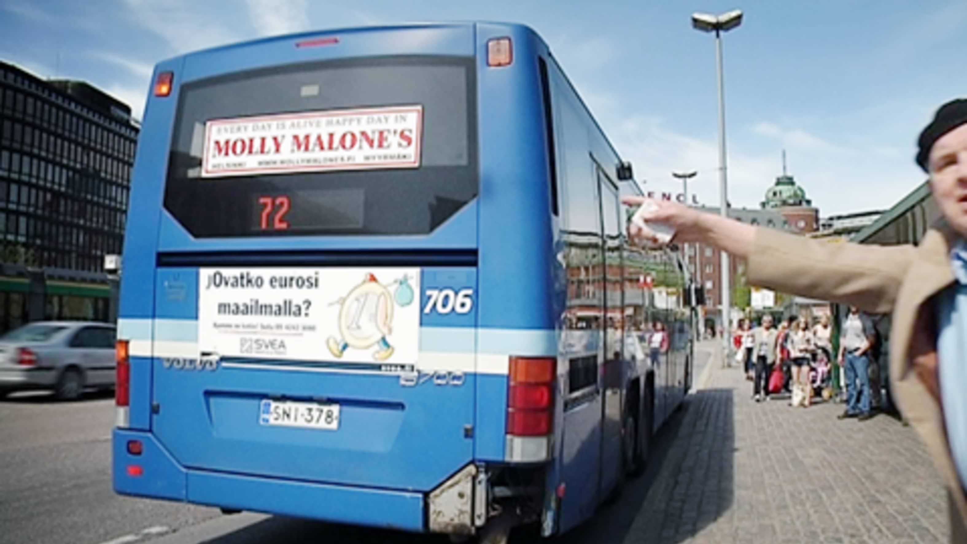 Pääkaupunkiseudun bussilakko peruuntui | Yle