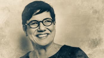 Elämäkerran takana