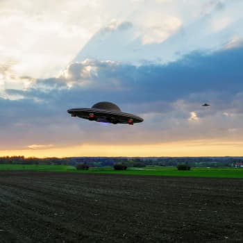 Ufohavaintojen määrä on viime aikoina kasvanut - ufotutkijaa harmittavat monia hämäävät droonit