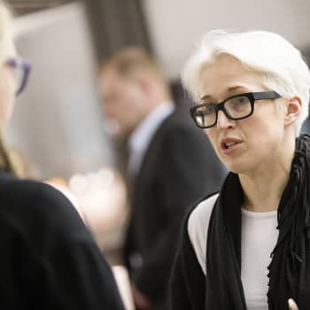 Anna Perho: "Palautetta antaessa tunne saa olla mukana, mutta ei saa tunteilla"