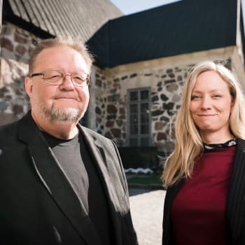 3/4 Risto ja Jenni vierailevat Lempäälän kirkossa, muistelevat Pyhän Birgitan näkyjä ja ihmetekoja ja tapaavat Lumous Ensemblen