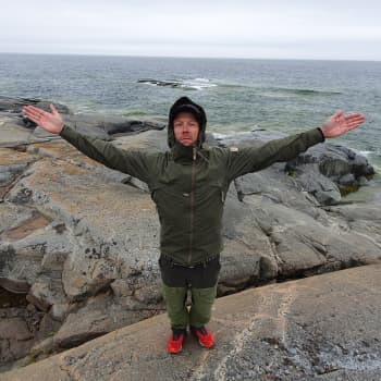 Vieraina apulaisprofessori Christoffer Boström ja tohtori Emilia Röhr