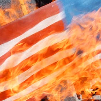 Länsimaiden ja amerikkalaisvastaisen maailman välit kiristyvät