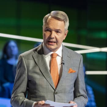 Ulkoministeri Pekka Haavisto: Suomen talouden suurimmat uhat kova brexit ja kansainvälisen kaupan pelisääntöjen horjuttaminen