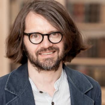 Risto Blomster: "Mielikuva kulkevista romaneista ei saa vahvistusta historiallisista asiakirjoista"
