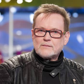 Juha Siro kertoo kirjastaan Yllämme kaartuva taivas