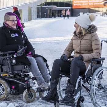 Astma ajoi Riikka Niemisen pyörätuoliin