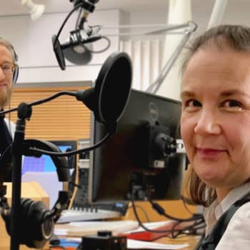 Suomentaja-toimittaja Marjaana Kulovesi on ajatusten poiminnan ammattilainen