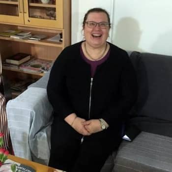 "En ole enää niin sinisilmäinen"