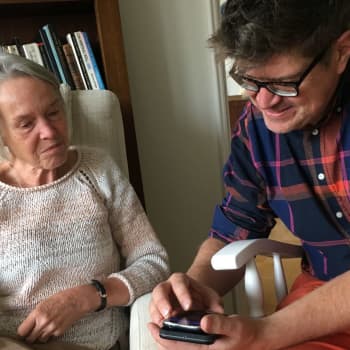 Merete Mazzarella utmanade sig med att förbättra sin smarttelefon-kompetens
