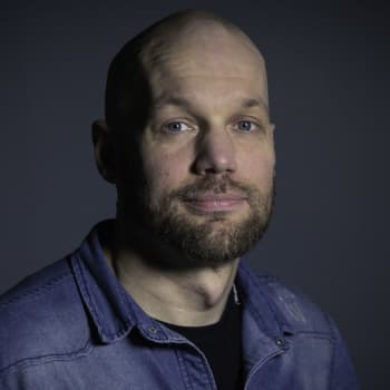 Aleksis Salusjärvi: Rapistuva lukutaito sai uusia ratkaisuja, mutta hyvinvointivaltion rei'istä vuotaa yhä ihmisiä
