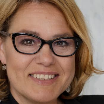 Halu poistaa esteitä kannusti Minna Karhusta käynnistämään romanien mentoroinnin