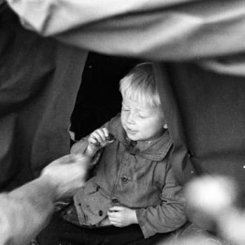 Lapin sodan tieltä evakuoitiin yli 150 000 siviiliä - raskaan matkan jälkeen palattiin poltettuun maahan