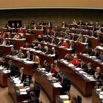 Ykkösaamu: Onko eduskunnassa haluja muuttaa sopeutumiseläkkeitä?