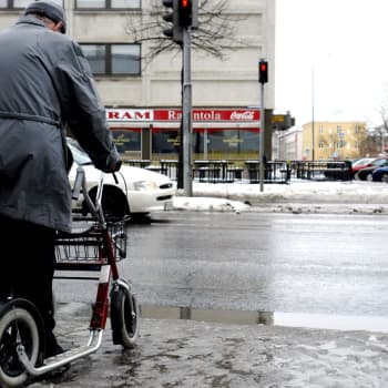 Vanhustyöhön kaivataan gerontologista mielikuvitusta