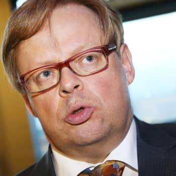 Ykkösaamu: Juhana Vartiainen aktiivimallista: Jos paikkakunnalla ei ole töitä, pitää muuttaa pois