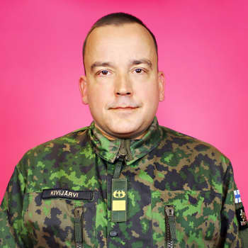 YleX Etusivu: Docstop-podcast: Miten varusmies kohtaa inttikaverin kuoleman?