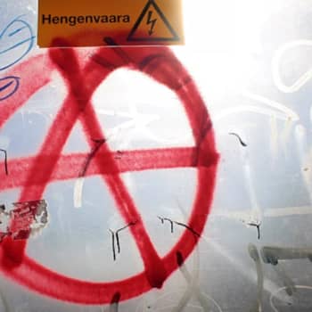 Anarkismia ja avantgardea