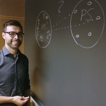 Radio Suomesta poimittuja: Kosmologille syksyn pimeys avaa ikkunan maailmankaikkeuteen