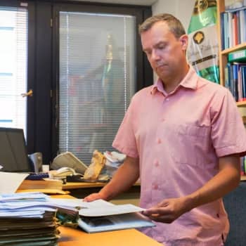 Sunnuntaivieras: Sunnuntaivieras Juha Seitajärvi vie meidät matkalle Suomi-filmien unohtumattomiin kuvauksiin