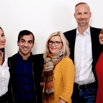 Paperittomien auttamista ja pakkopalautuksia - Miten Suomen pitäisi suhtautua jopa tuhansiin laittomasti maassa oleskeleviin?