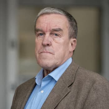 Ykkösaamun kolumni: Erkki Virtanen: Entisiä puheenjohtajia