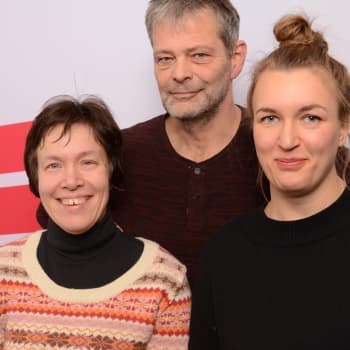 Roman Schatzin Maamme-kirja: Suomi on koirien maa