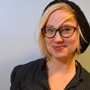 Puheen Iltapäivä: Milla Paloniemi: Kiroileva siili ei kumartele ketään!