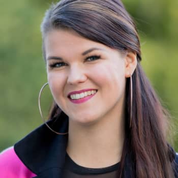 Suomalaisen juhlimisen 7 kuolemansyntiä: Saara Aalto: Kateus on este, joka syö kateellista sisältä