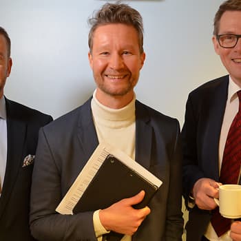Politiikkaradio: Trumpin ulkopolitiikka ja Suomen Nato-optio