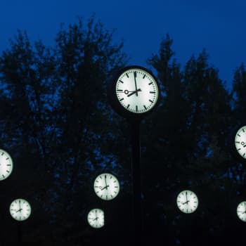 Ykkösaamu: Kesäajasta määrätään EU-direktiivillä - voisiko direktiivin kumota?