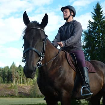 Kultakuume: Teemu Keskisarjan Mannerheim oli oireileva hulttio, josta kasvoi Suomen marsalkka