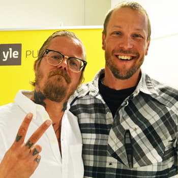 Mikko "Peltsi" Peltola: Wallu Valpion keikkatarinoita