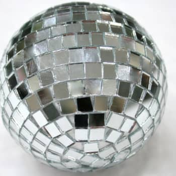 Kultakuume: Yli viisikymppisten disco lähestyy teini-ikää