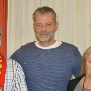 Roman Schatzin Maamme-kirja: Onko Suomen ja Unkarin välillä sukurakkautta?