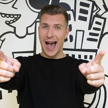 Womma ja Samuel: Kaikki vaan tamppaa Tinderissä