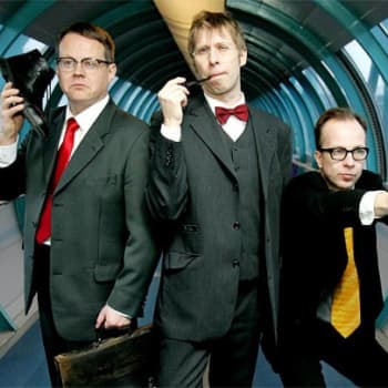Alivaltiosihteeri: Trio Jarmo Mäkinen