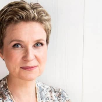 Viikon kirja: Kirjailija Sirpa Kähkönen ja romaani Graniittimies