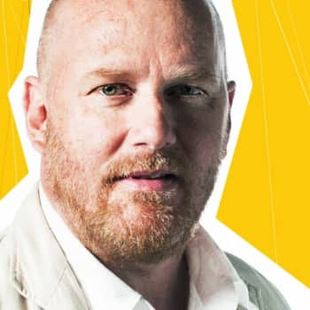 Petteri Sihvonen: Vieraana kirjailija Tuomas Kyrö