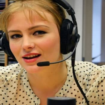 Yövieras: Yona kulkee musiikillisesti laidasta laitaan