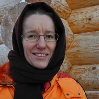 Metsäradio.: Kuunkiertoa ja puunkaatoa