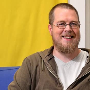 Taiteilijaelämää: Taiteilijaelämää - Tuomas Kyrö