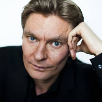 Viikon kirja: Riku Korhonen: Nuku lähelläni