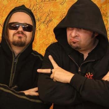 YleX:n Viikon albumi: Haastattelussa CMX-yhtyeen Janne Halmkrona ja A.W. Yrjänä