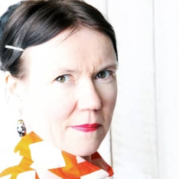 Viikon kirja: Jokainen sortunut valtio ansaitsee kirjan. Rosa Liksom kertoo kirjastaan Hytti nro 6